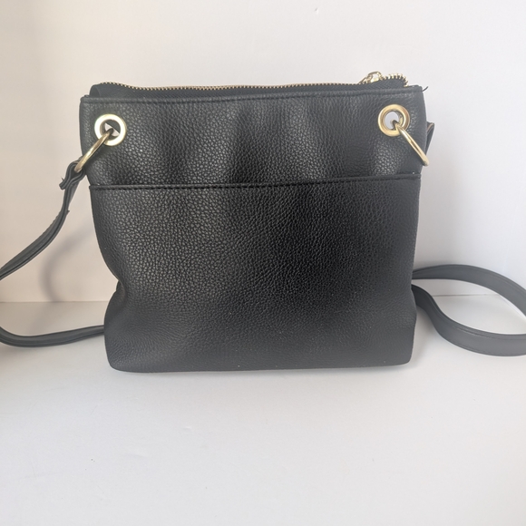 Juicy Couture Black Crossbody Bag With Gold Accents And Logo On Front - Picture 3 of 10
